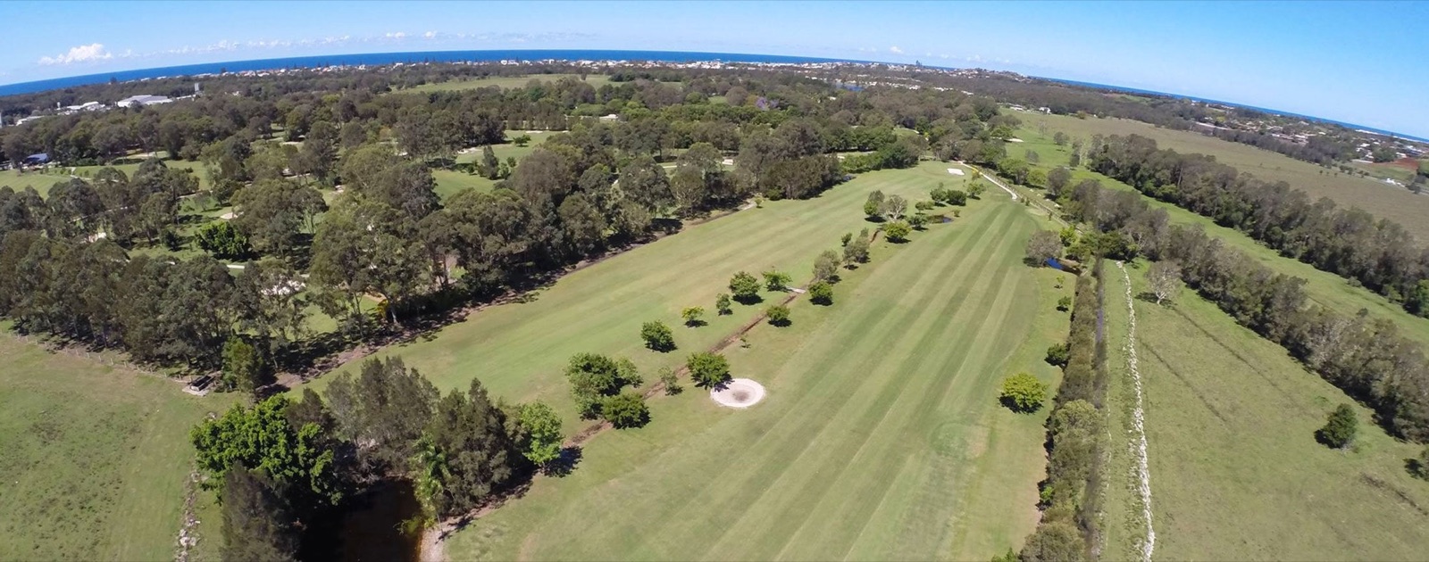 Social golfers on the public course at Chinderah Golf